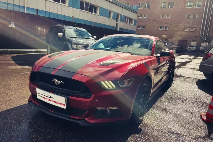 Перетяжка Ford Mustang от студии автоинтерьера Carinterier