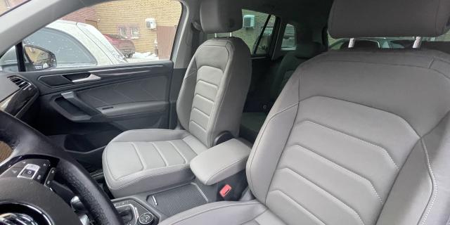 VW Tiguan. Перетяжка сидений и дверных вставок