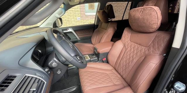 Toyota Prado 150 с cиденьями от Lexus LX 570