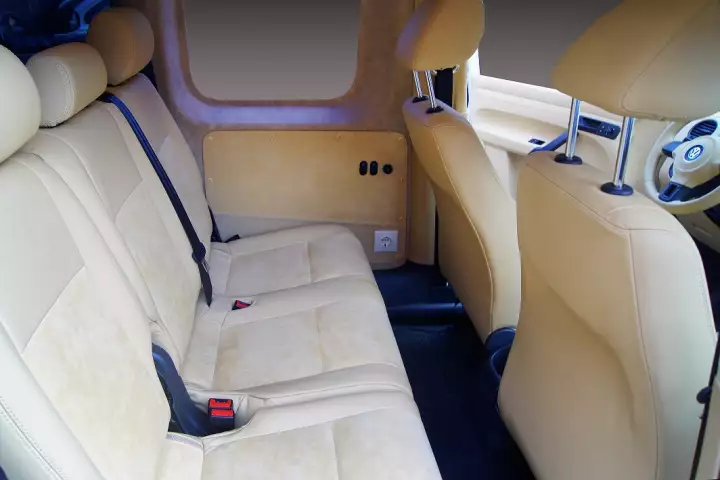 Перетяжка  VW Caddy от студии автоинтерьера Carinterier