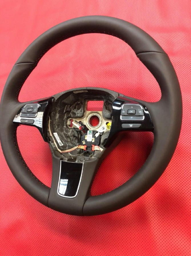 Перетяжка руля кожей Спб. Студия Автоинтерьера.